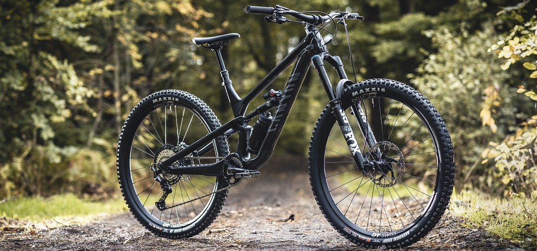 Canyon lancia la Spectral 29 CF