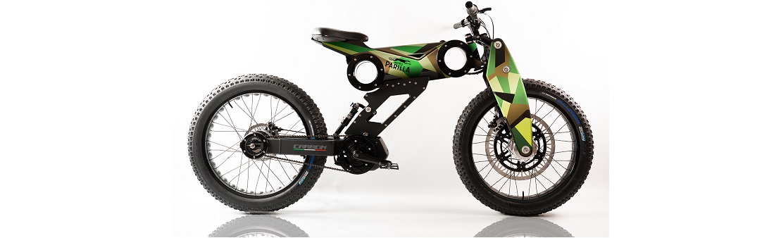 Moto Parilla Carbon foresta