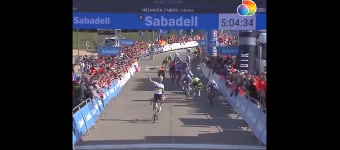 Alaphilippe vince la 2a tappa dei Paesi Baschi