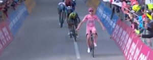 Tadej Pogacar conquista il terzo successo al Giro d’Italia 2024